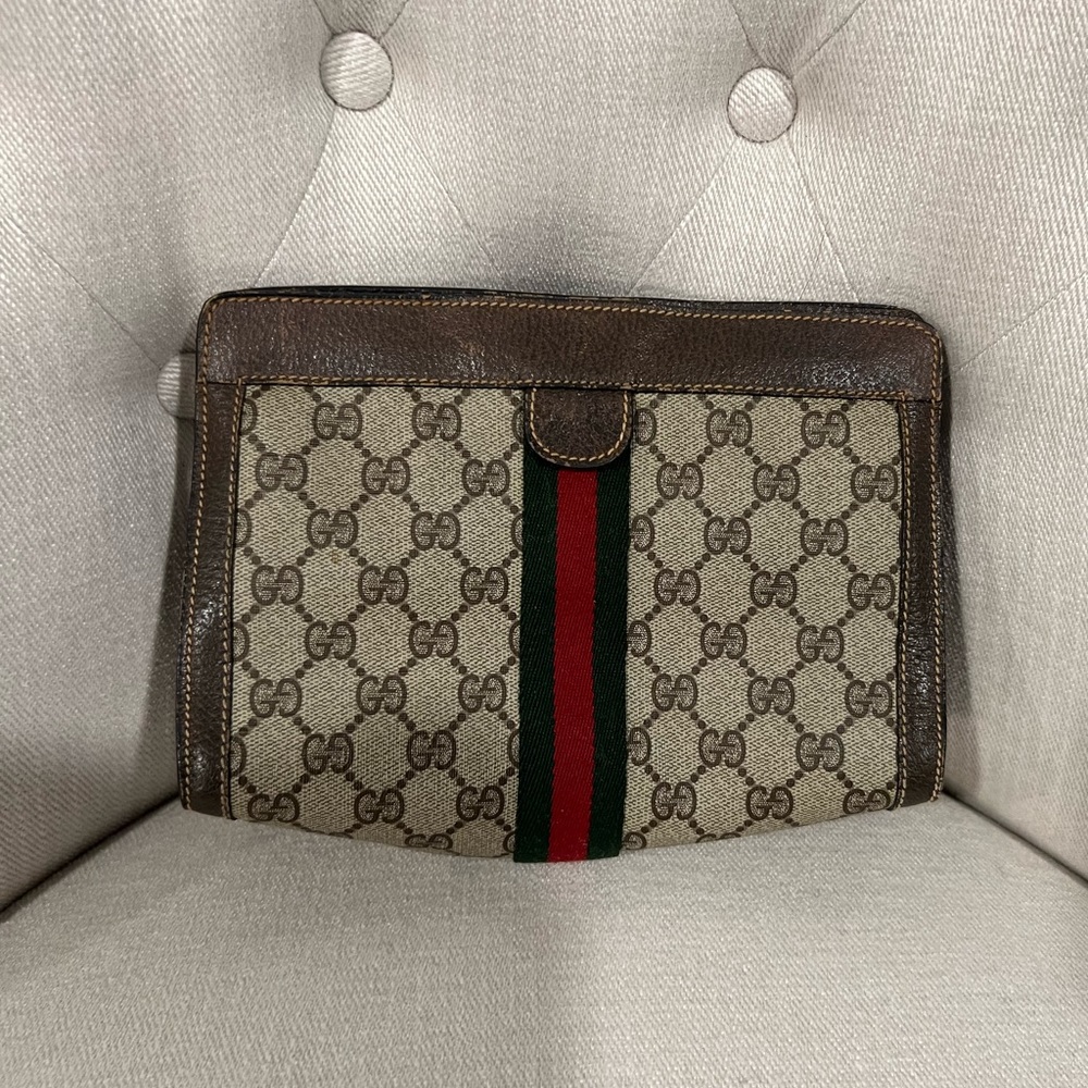 Gucci small clutch